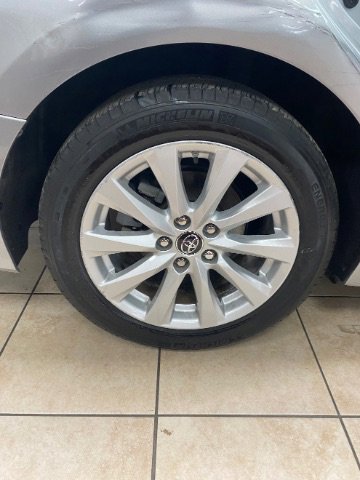 Used 2019 Toyota Camry LE w/ Convenience Package FWD image 33