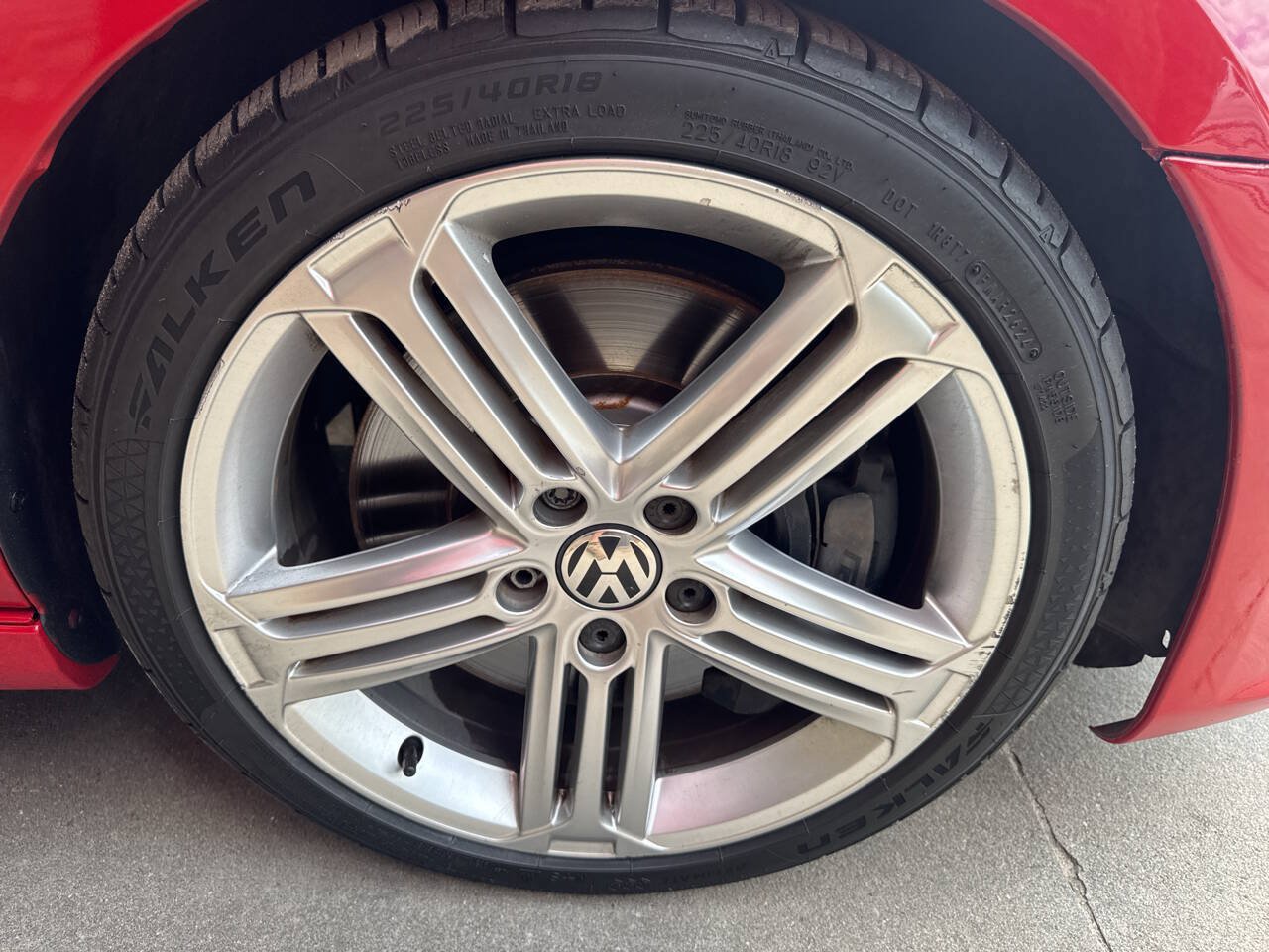Used 2013 Volkswagen Golf R 4-Door AWD/4WD image 24
