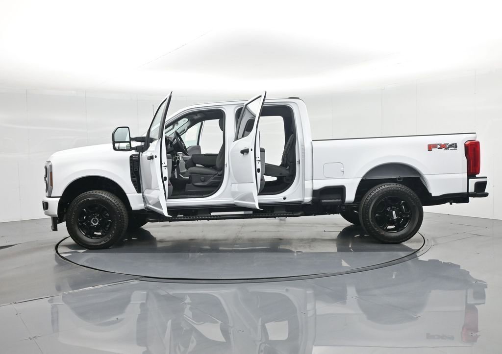 Used 2026 Ford F250 XL w/ STX Appearance Package AWD/4WD image 44