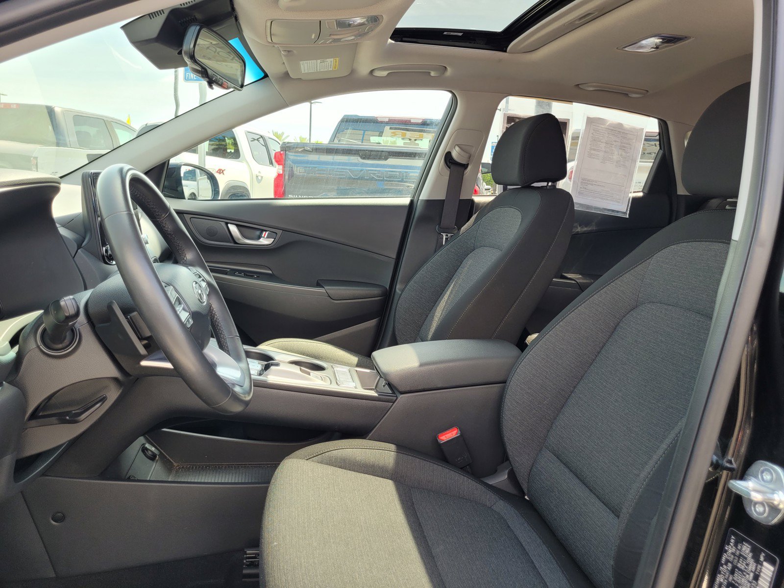 Used 2023 Hyundai Kona SEL FWD image 10