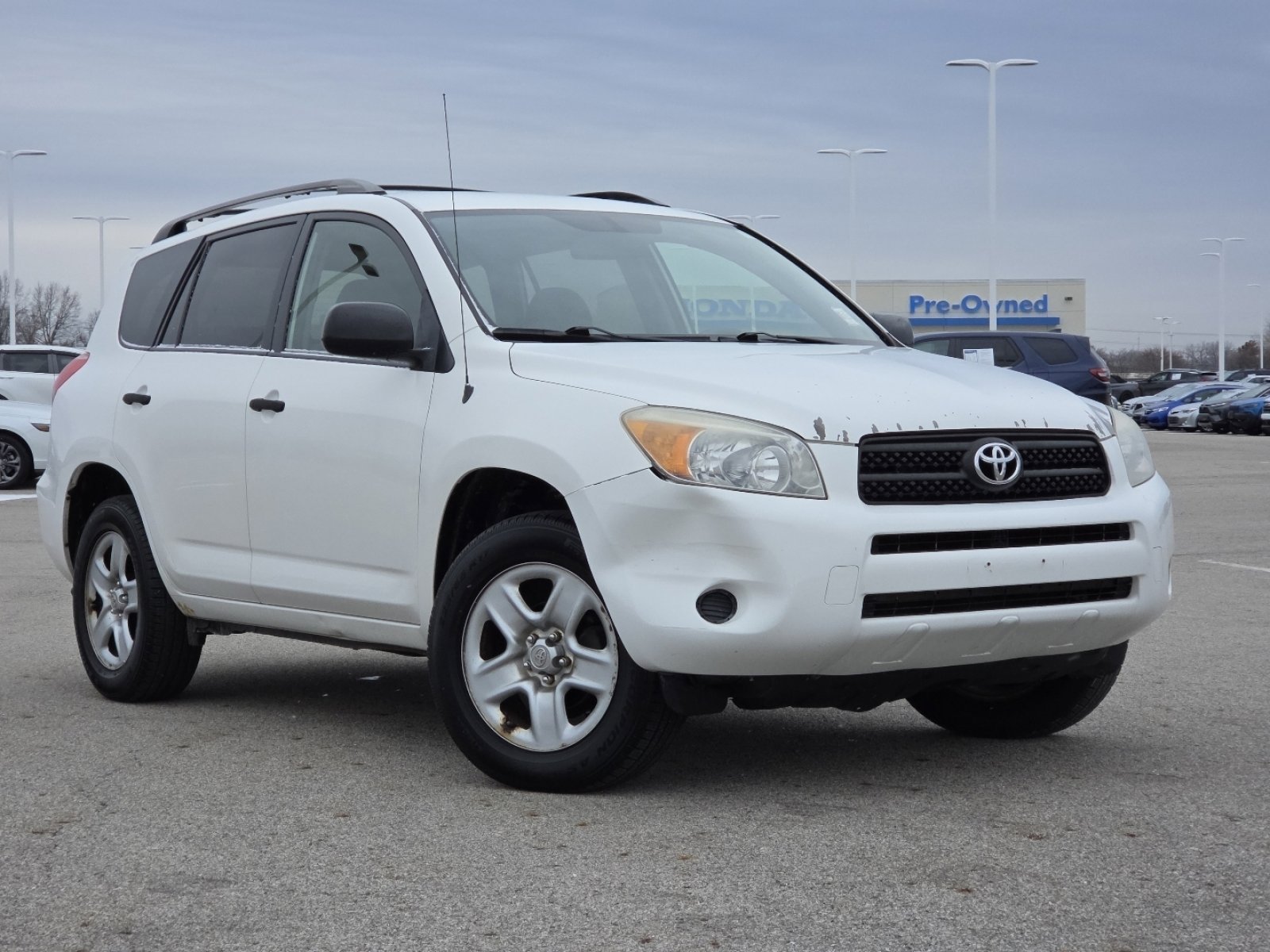 Used 2008 Toyota RAV4 4WD image 2