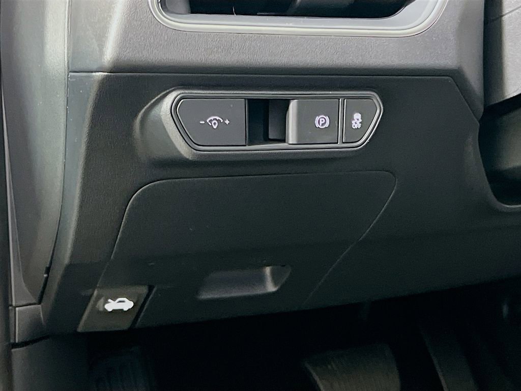 New 2026 Kia K4 GT-Line image 9