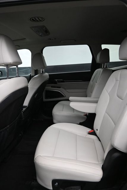 Used 2023 Kia Telluride S w/ S Sunroof Package AWD/4WD image 8