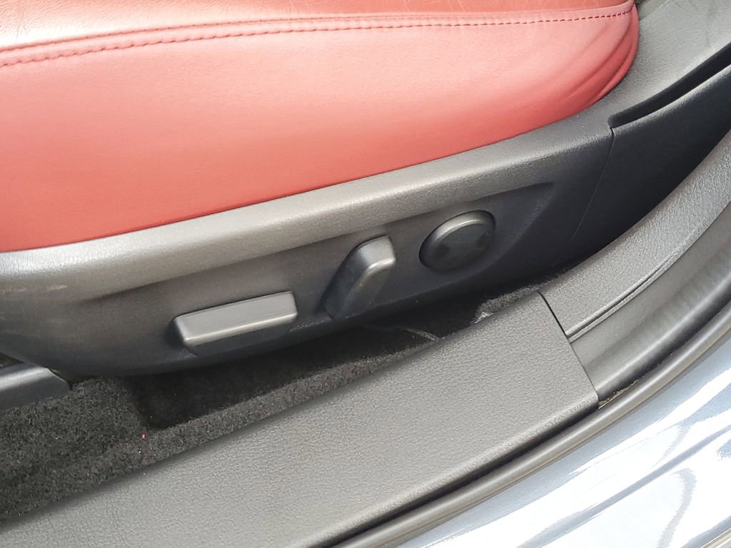 Used 2024 MAZDA MAZDA3 s image 14