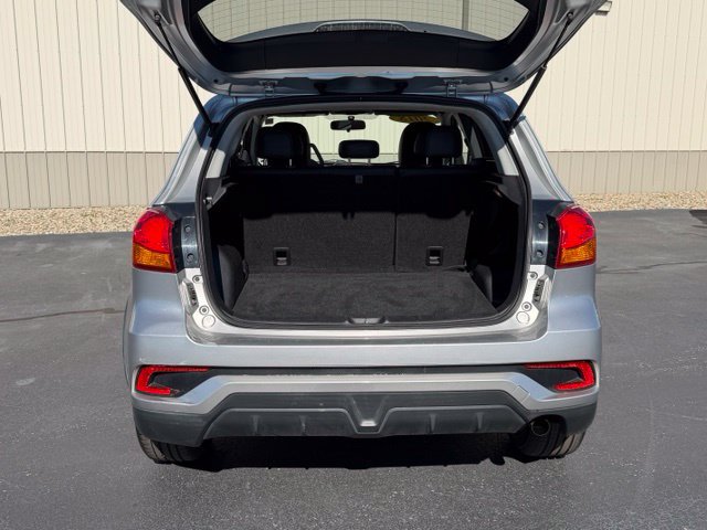 Used 2018 Mitsubishi Outlander Sport SE FWD image 7