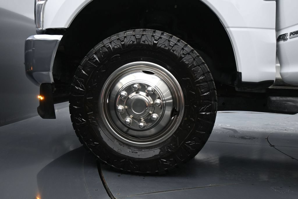 Used 2022 Ford F350 XLT AWD/4WD image 28