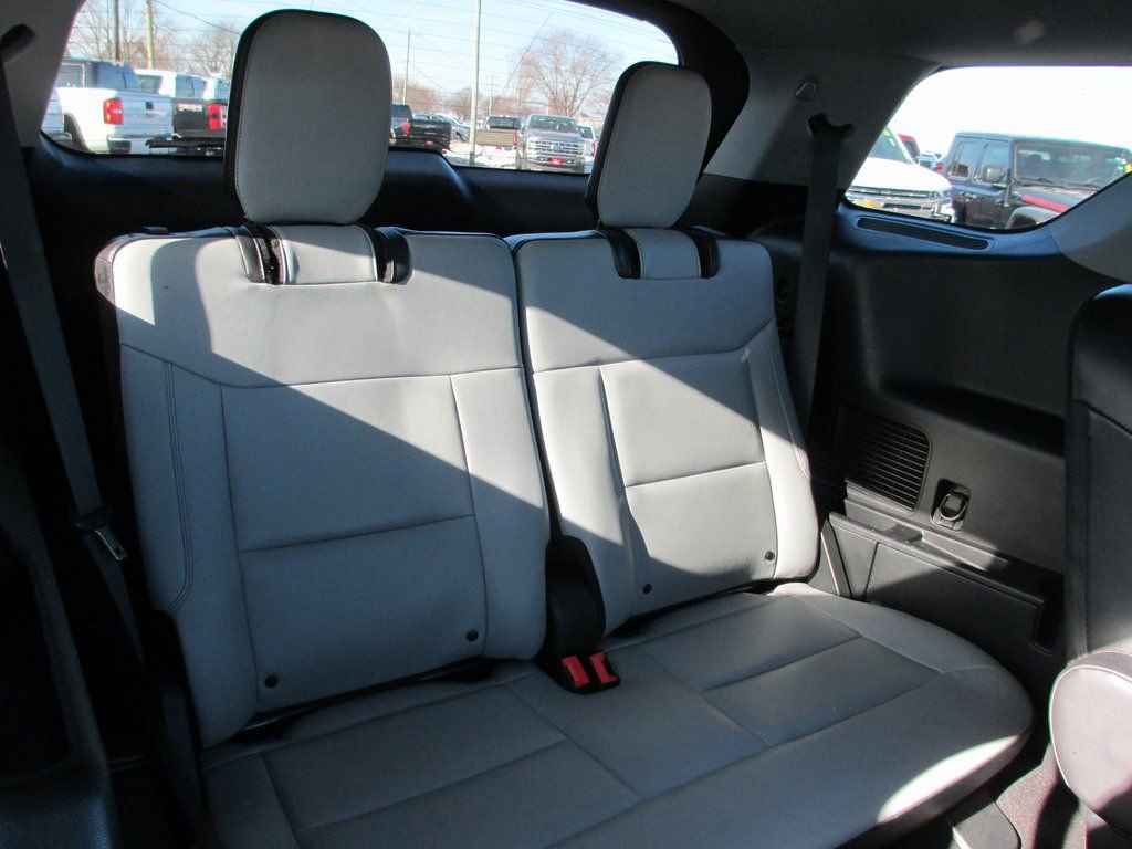 Used 2021 Ford Explorer XLT w/ Equipment Group 202A image 22