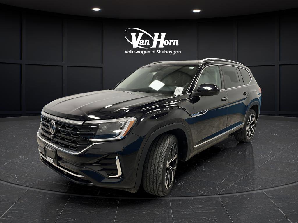 Used 2024 Volkswagen Atlas SEL Premium R-Line AWD/4WD image 3