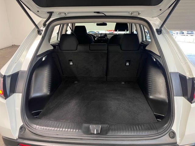 Used 2023 Honda HR-V LX image 16
