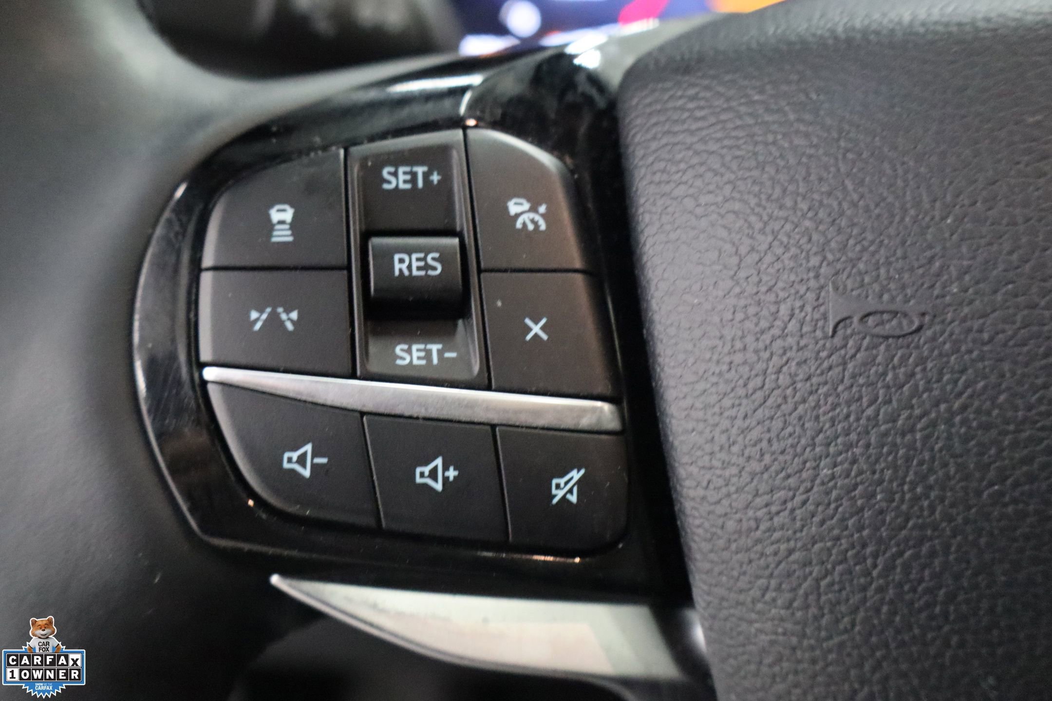 Used 2025 Ford Explorer Platinum image 16