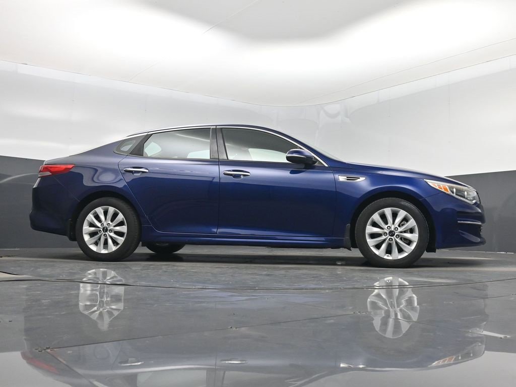 Used 2016 Kia Optima EX image 51