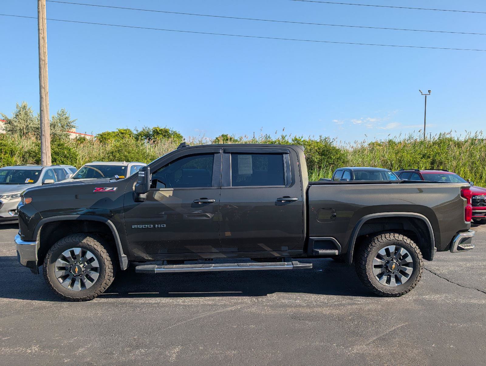 Used 2022 Chevrolet Silverado 2500 LT w/ Convenience Package AWD/4WD image 5