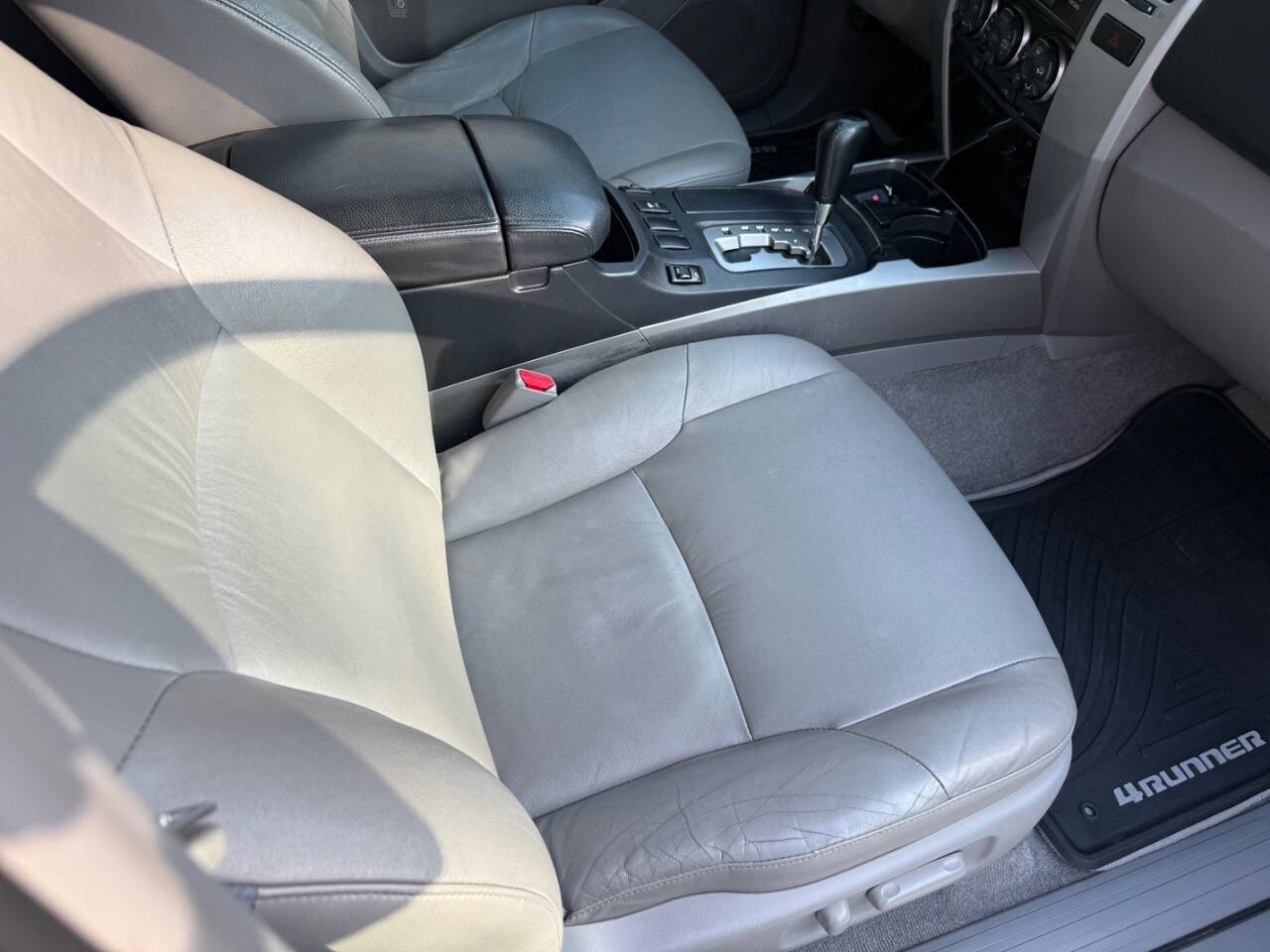 Used 2008 Toyota 4Runner Limited image 53