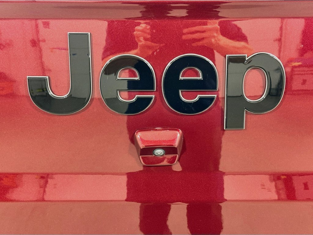 Used 2021 Jeep Gladiator Overland AWD/4WD image 21