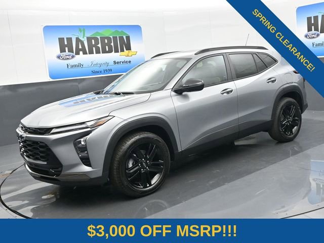 New 2026 Chevrolet Trax ACTIV w/ Sunroof Package