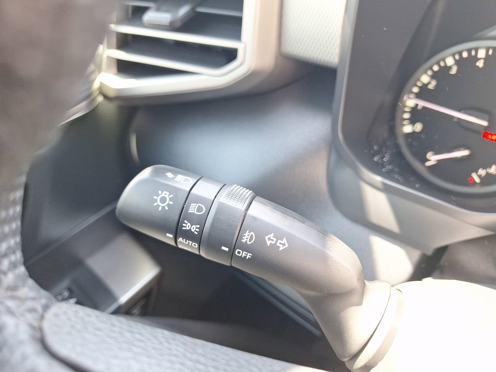Used 2022 Toyota Tundra Limited AWD/4WD image 22