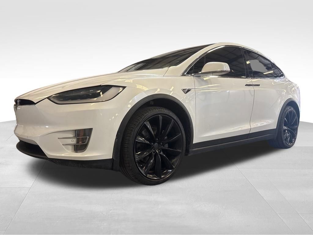 Used 2017 Tesla Model X 100D image 10