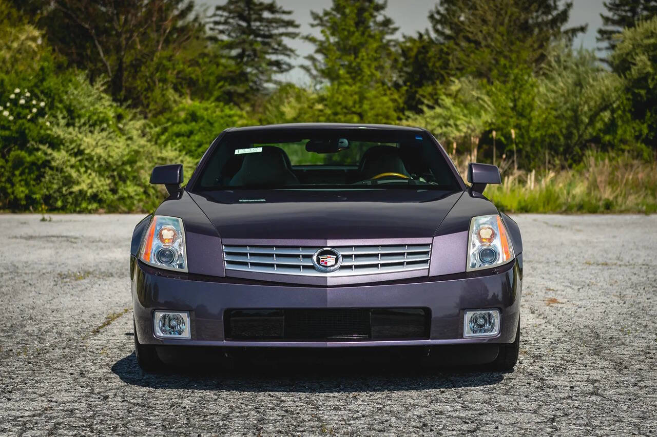 Used 2004 Cadillac XLR image 5