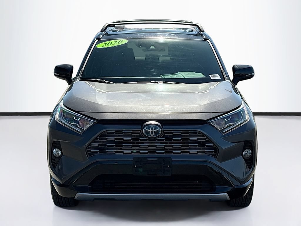 Used 2020 Toyota RAV4 XSE w/ XSE Grade Weather Package AWD/4WD image 2