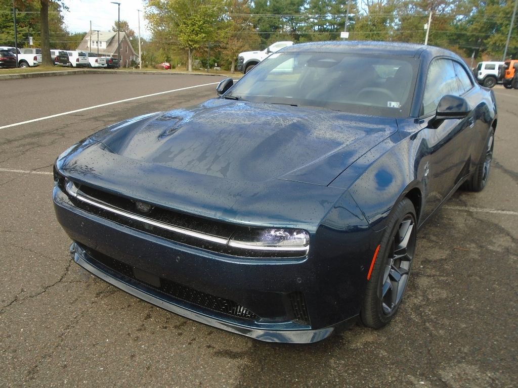 Used 2024 Dodge Charger R/T w/ Plus Group image 4