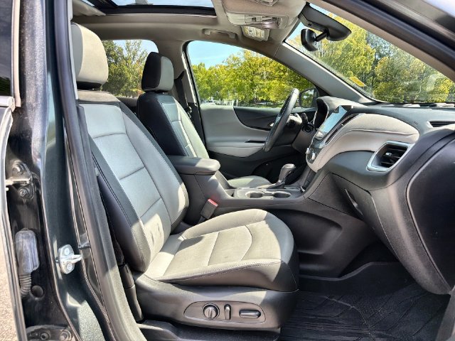 Used 2019 Chevrolet Equinox Premier FWD image 25