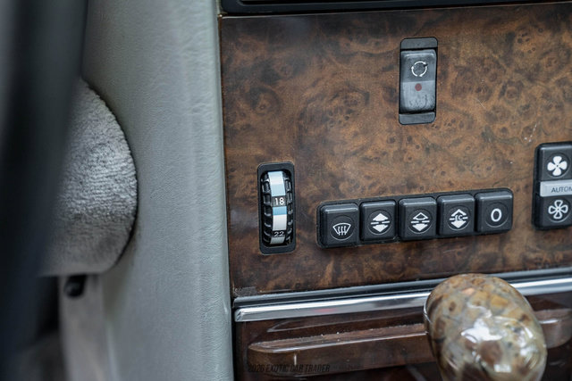 Used 1988 Mercedes-Benz 560 SL image 49