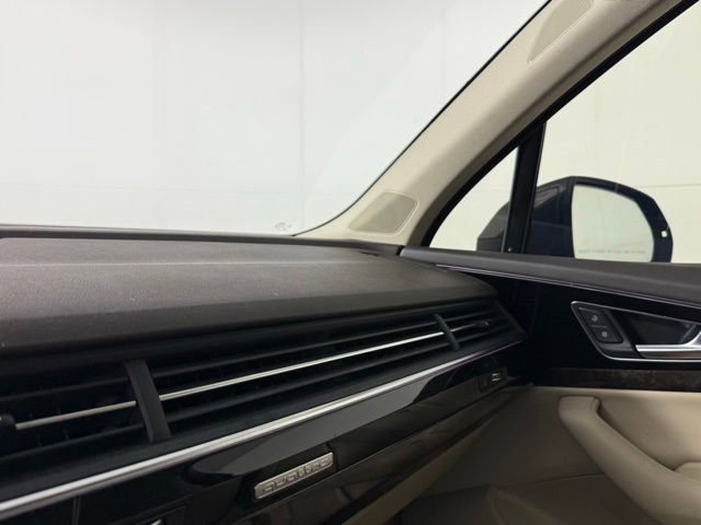 Used 2019 Audi Q7 3.0T Prestige image 15