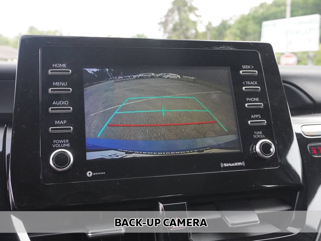 Used 2024 Toyota Camry SE FWD image 4