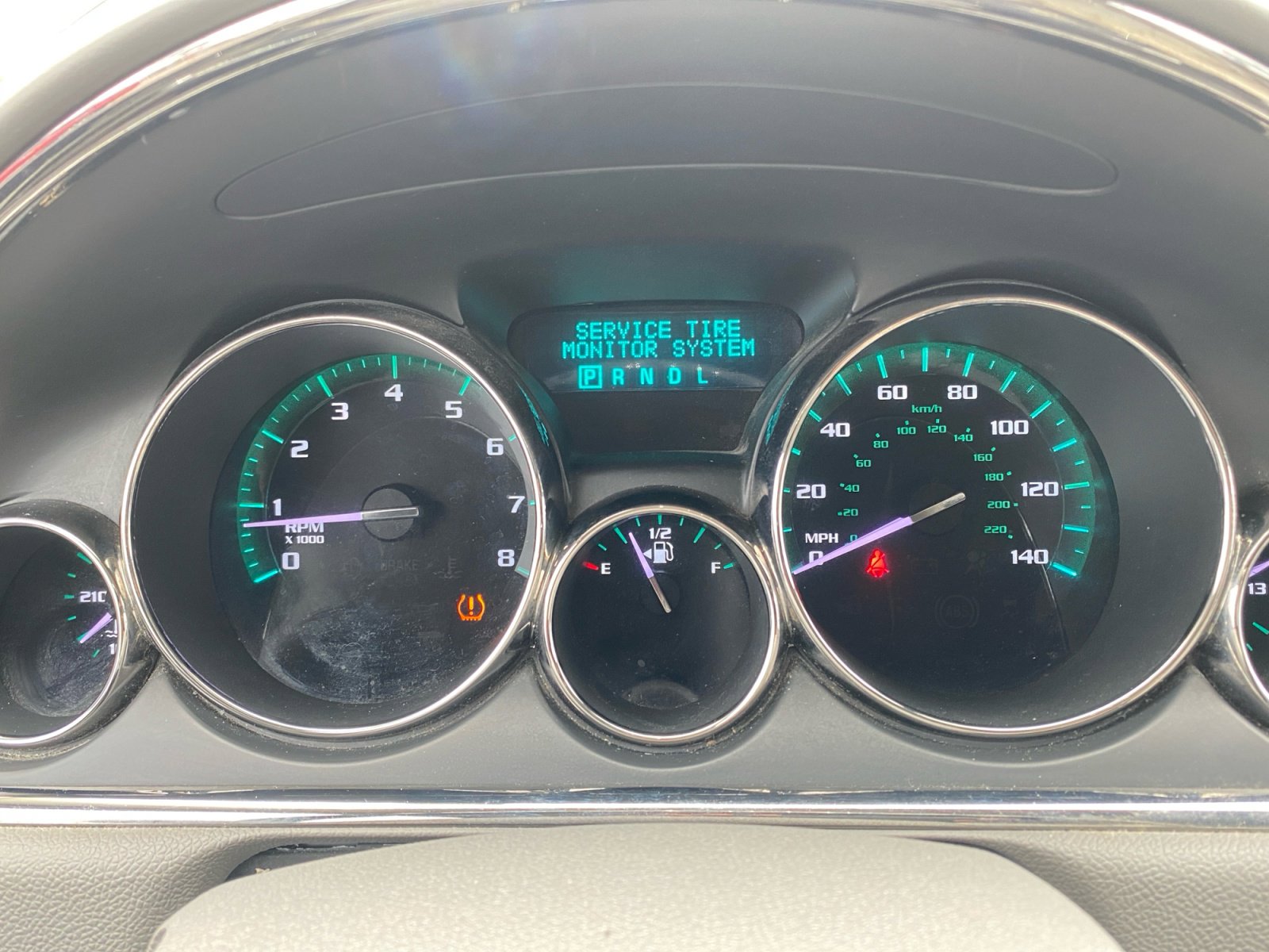 Used 2017 Buick Enclave Leather w/ Trailering Package image 2