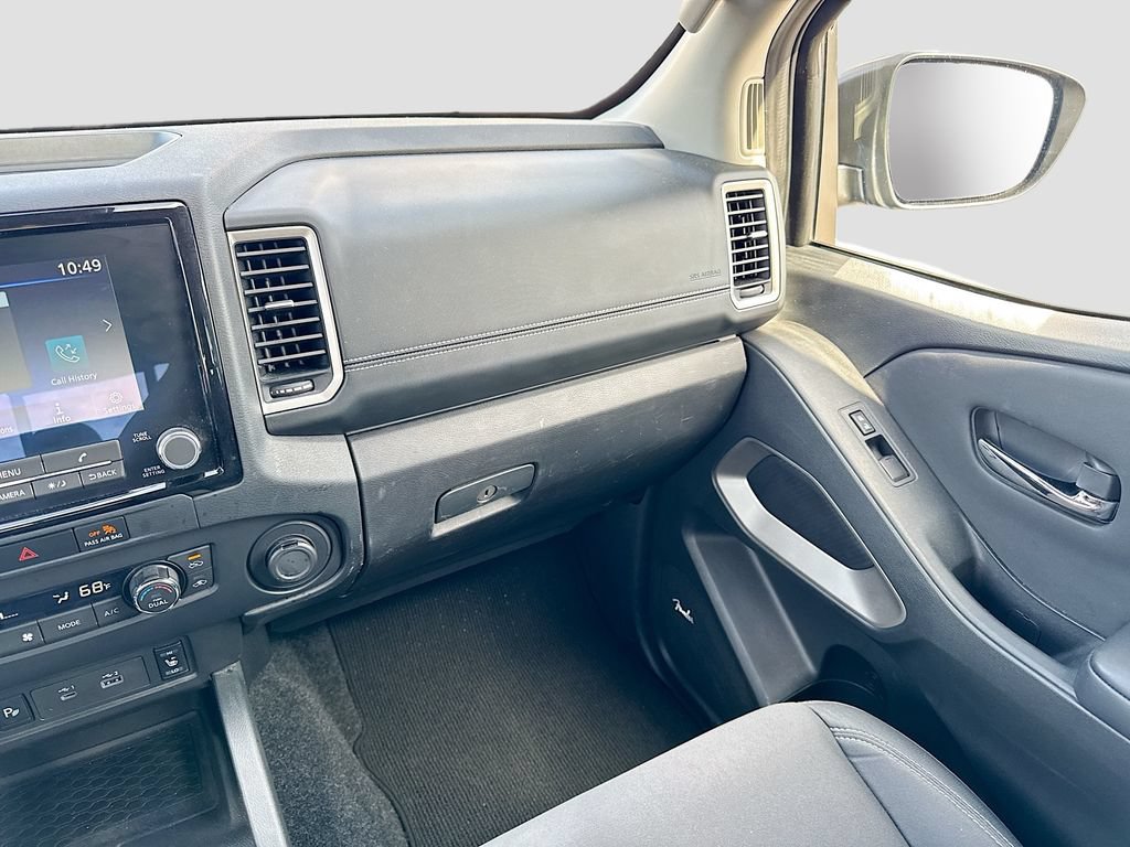 Used 2024 Nissan Frontier SV w/ SV Convenience Package RWD image 35