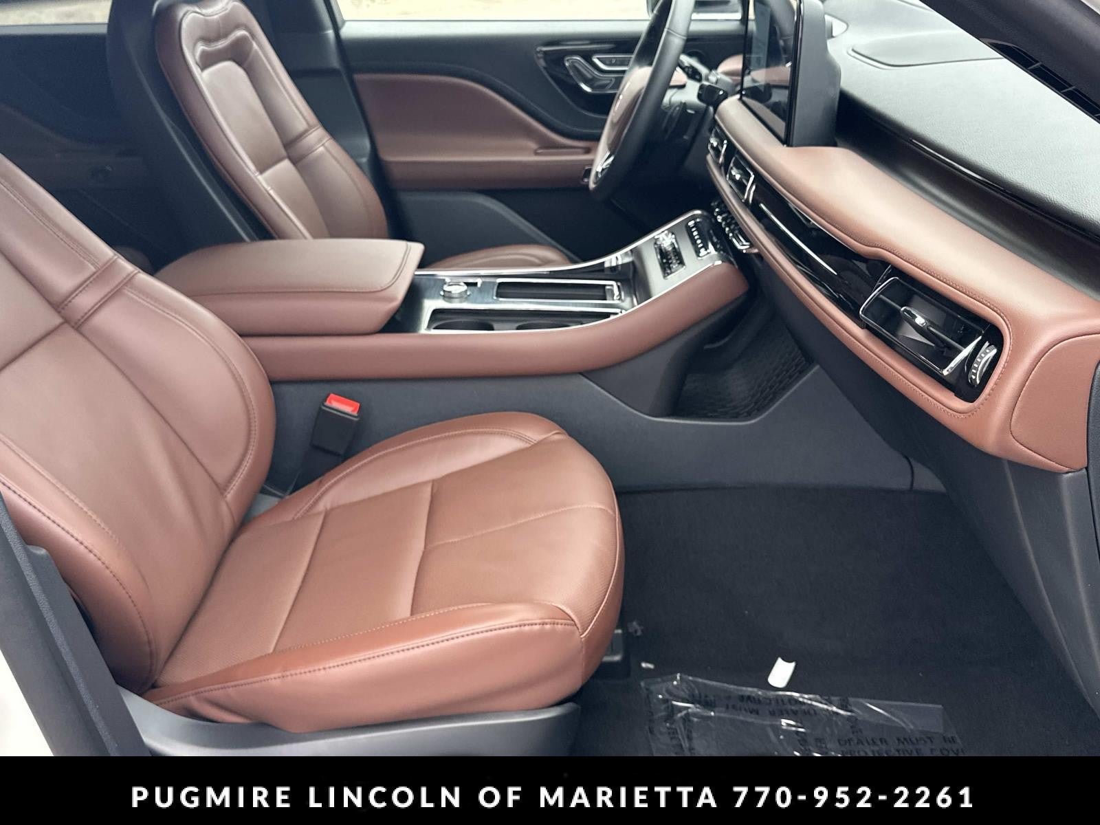 New 2026 Lincoln Aviator Reserve RWD image 13