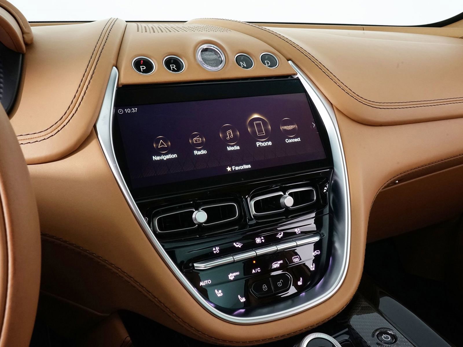 Used 2023 Aston Martin DBX 707 image 28