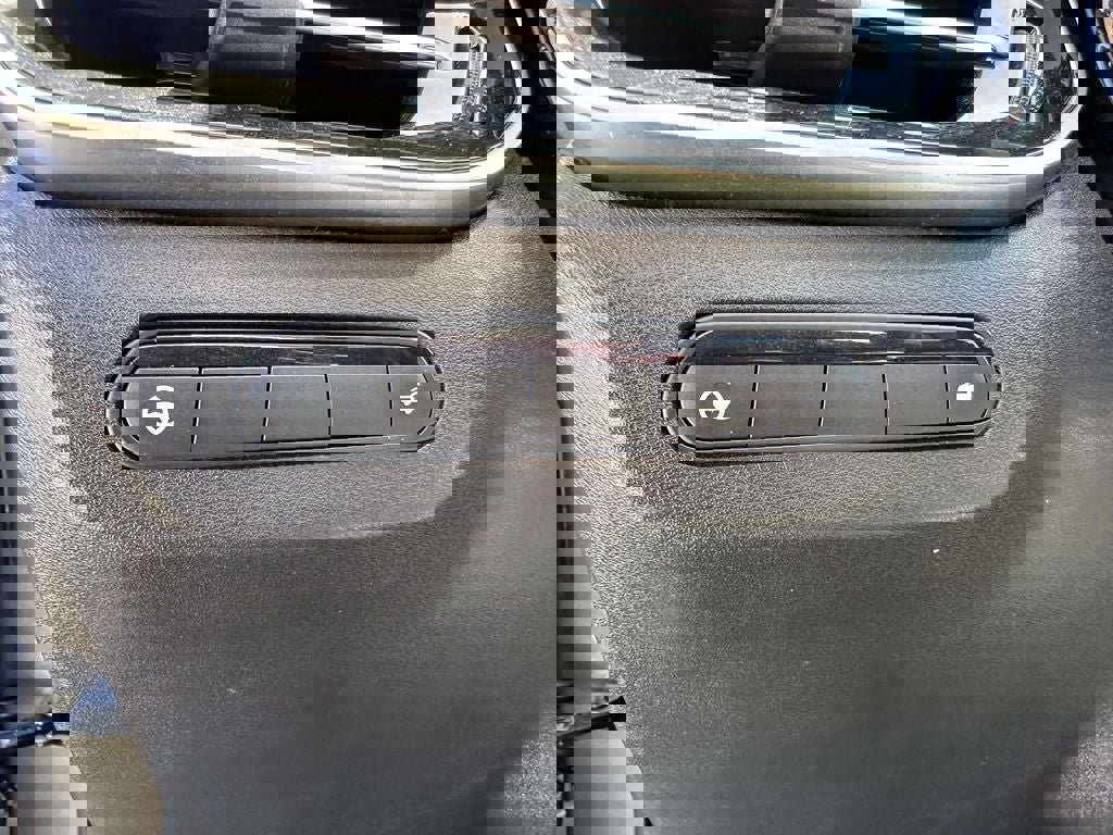 Used 2024 INFINITI QX60 Luxe w/ Cargo Package image 24