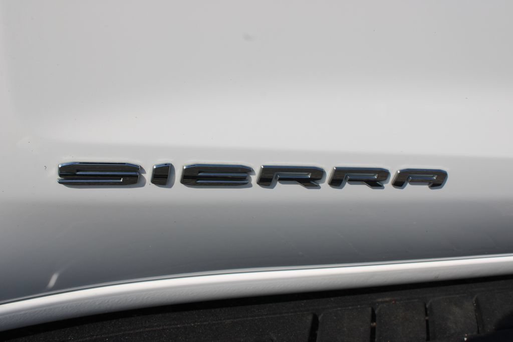 Used 2021 GMC Sierra 1500 SLE w/ X31 Off-Road Package AWD/4WD image 38