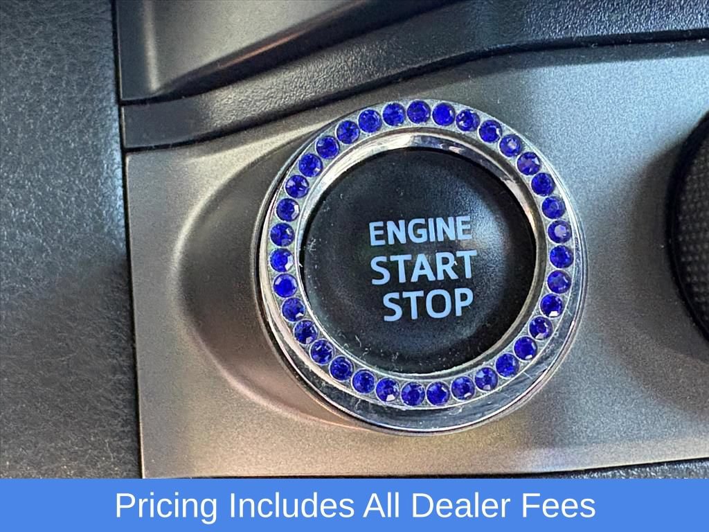 Used 2019 Toyota Tacoma TRD Off-Road AWD/4WD image 13