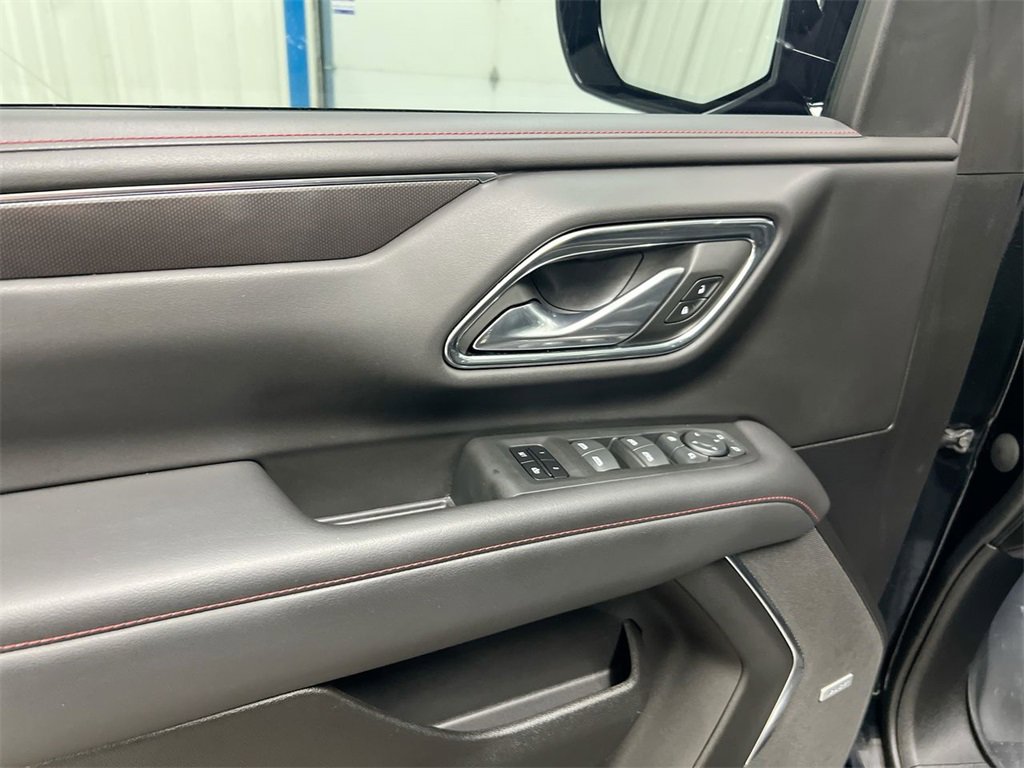 Used 2022 Chevrolet Tahoe RST w/ Sport Performance Package image 22