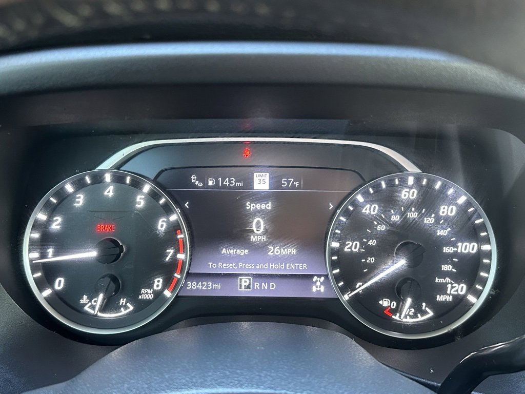 Used 2021 Nissan Titan SV w/ SV Convenience Package image 15