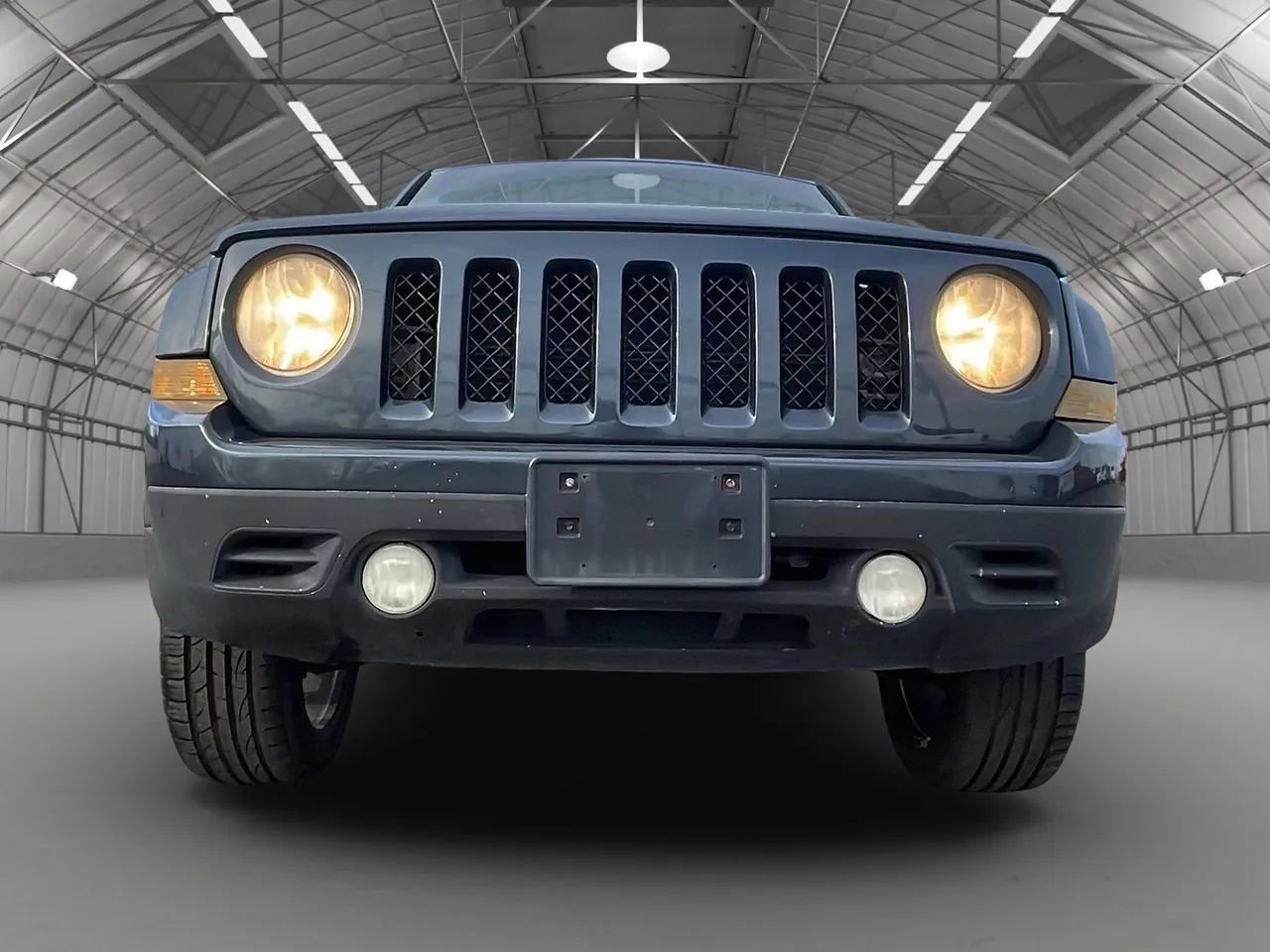 Used 2014 Jeep Patriot Sport w/ Power Value Group image 9