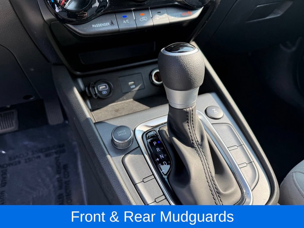 Used 2023 Hyundai Kona SEL AWD/4WD image 15