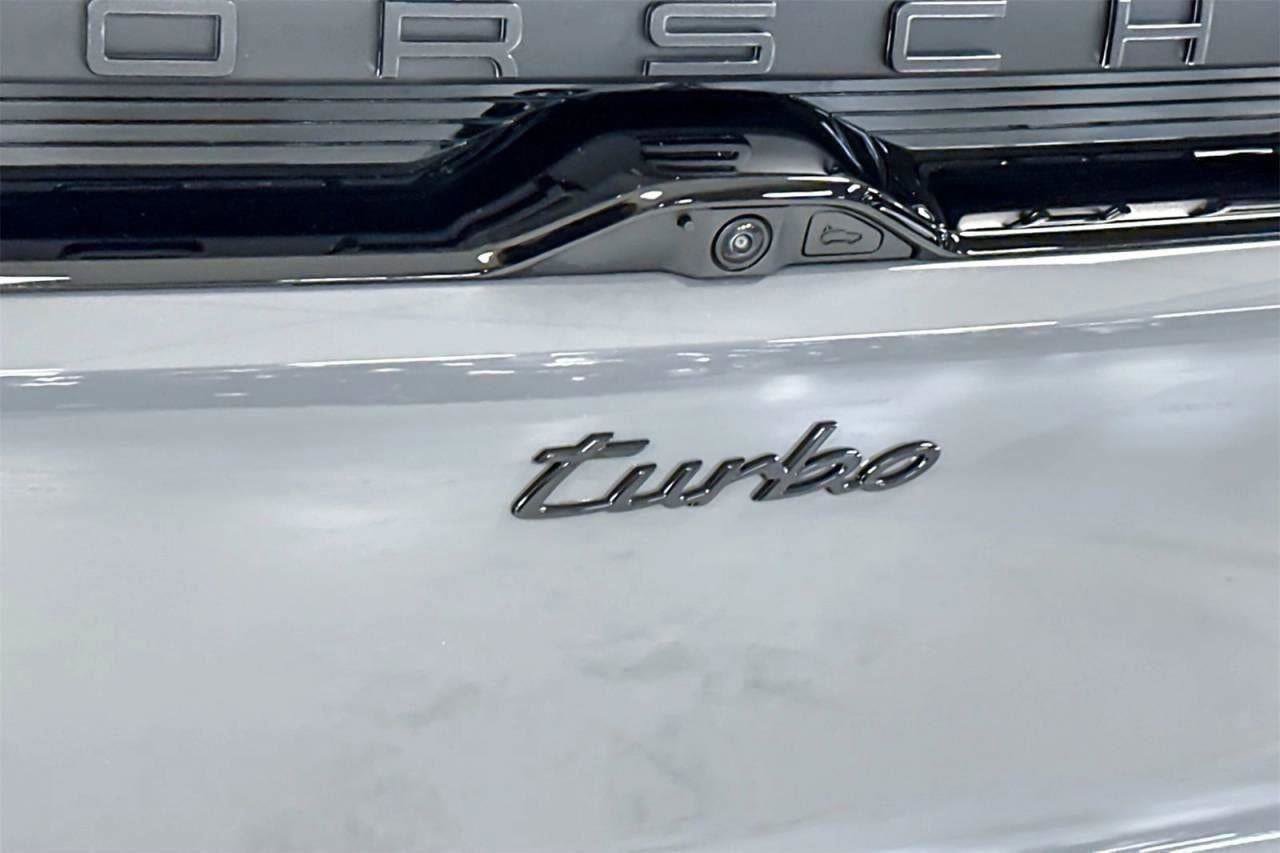 New 2025 Porsche Macan Turbo Electric image 57
