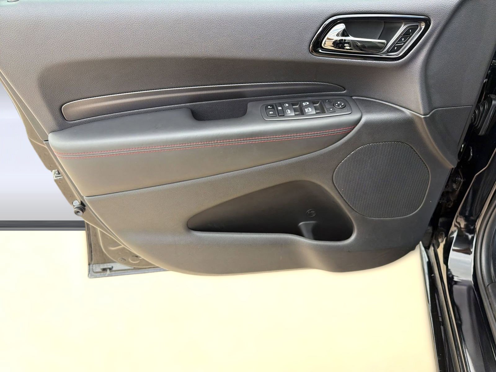 Used 2023 Dodge Durango R/T image 13
