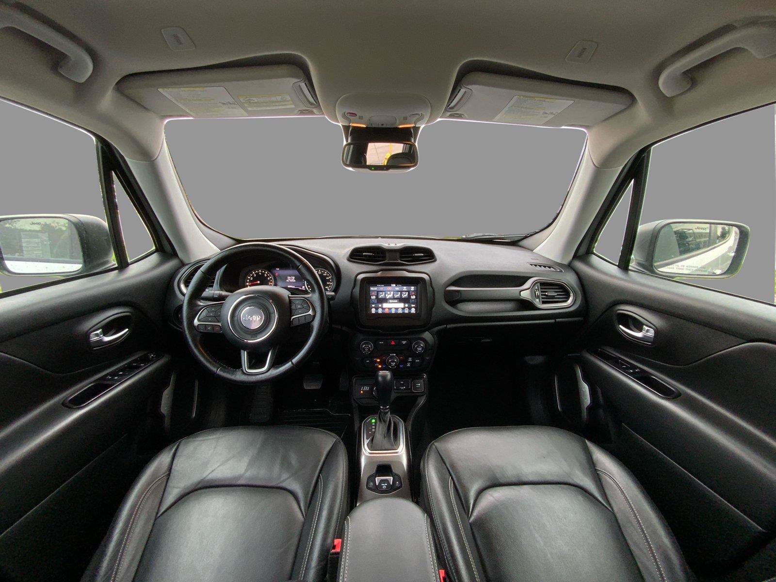 Used 2020 Jeep Renegade Limited AWD/4WD image 22