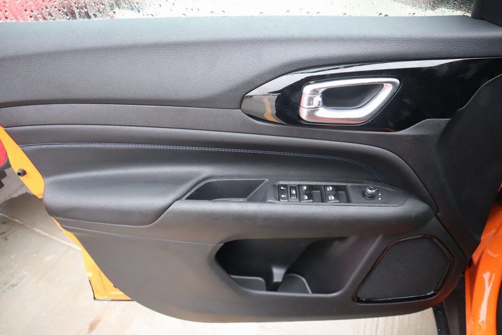New 2026 Jeep Compass Latitude AWD/4WD image 15