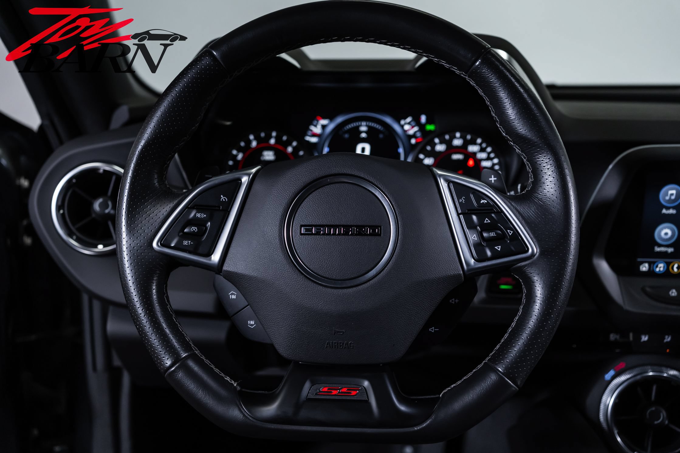 Used 2022 Chevrolet Camaro SS RWD image 21