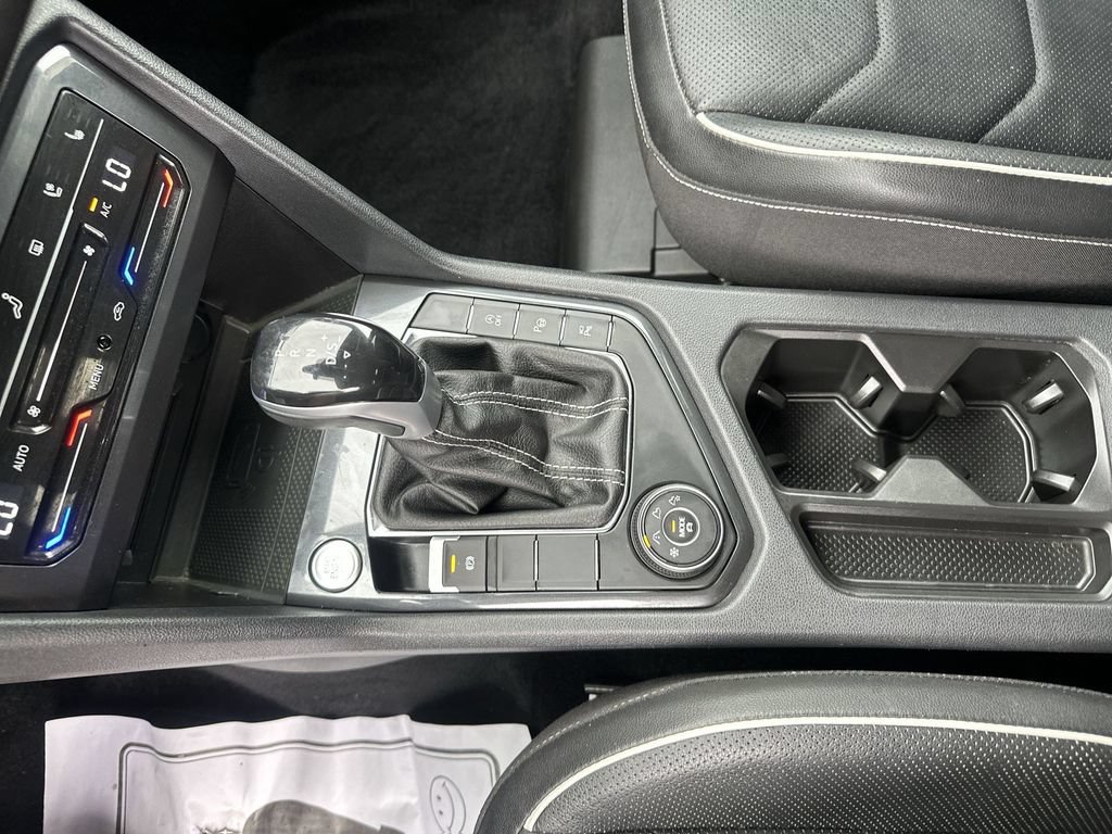 Used 2022 Volkswagen Tiguan SEL R-Line AWD/4WD image 20