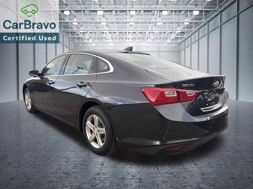 Certified 2022 Chevrolet Malibu LS w/ Driver Confidence Package II FWD image 3