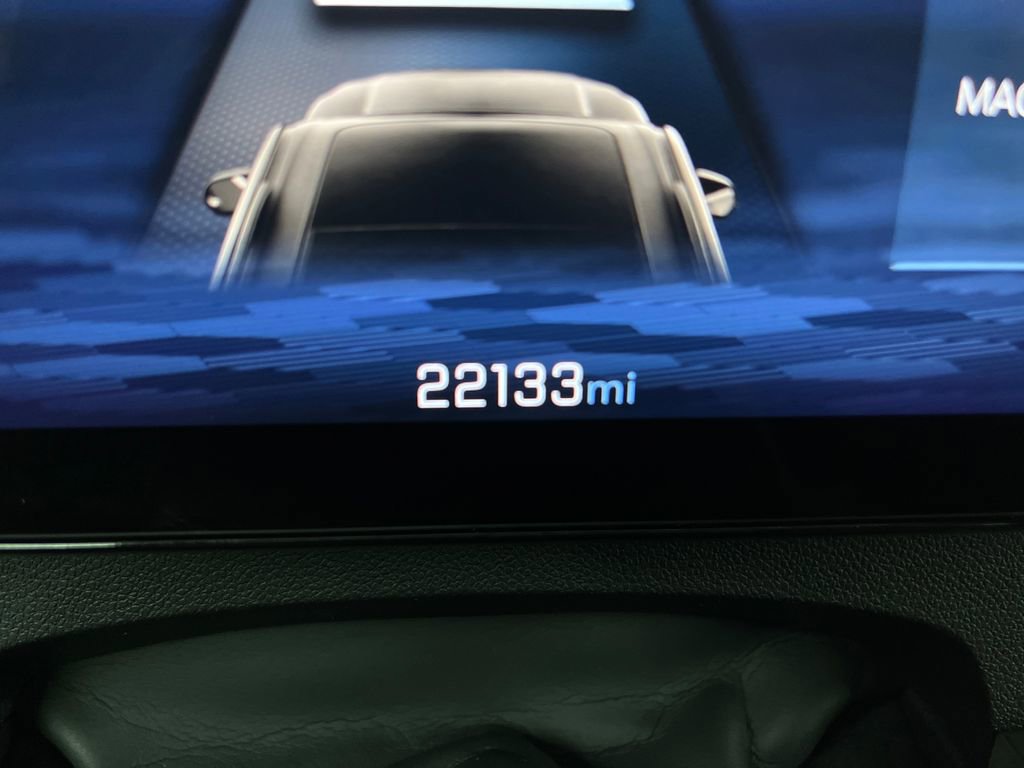 Used 2024 Chevrolet Traverse LT w/ Trailering Package image 23