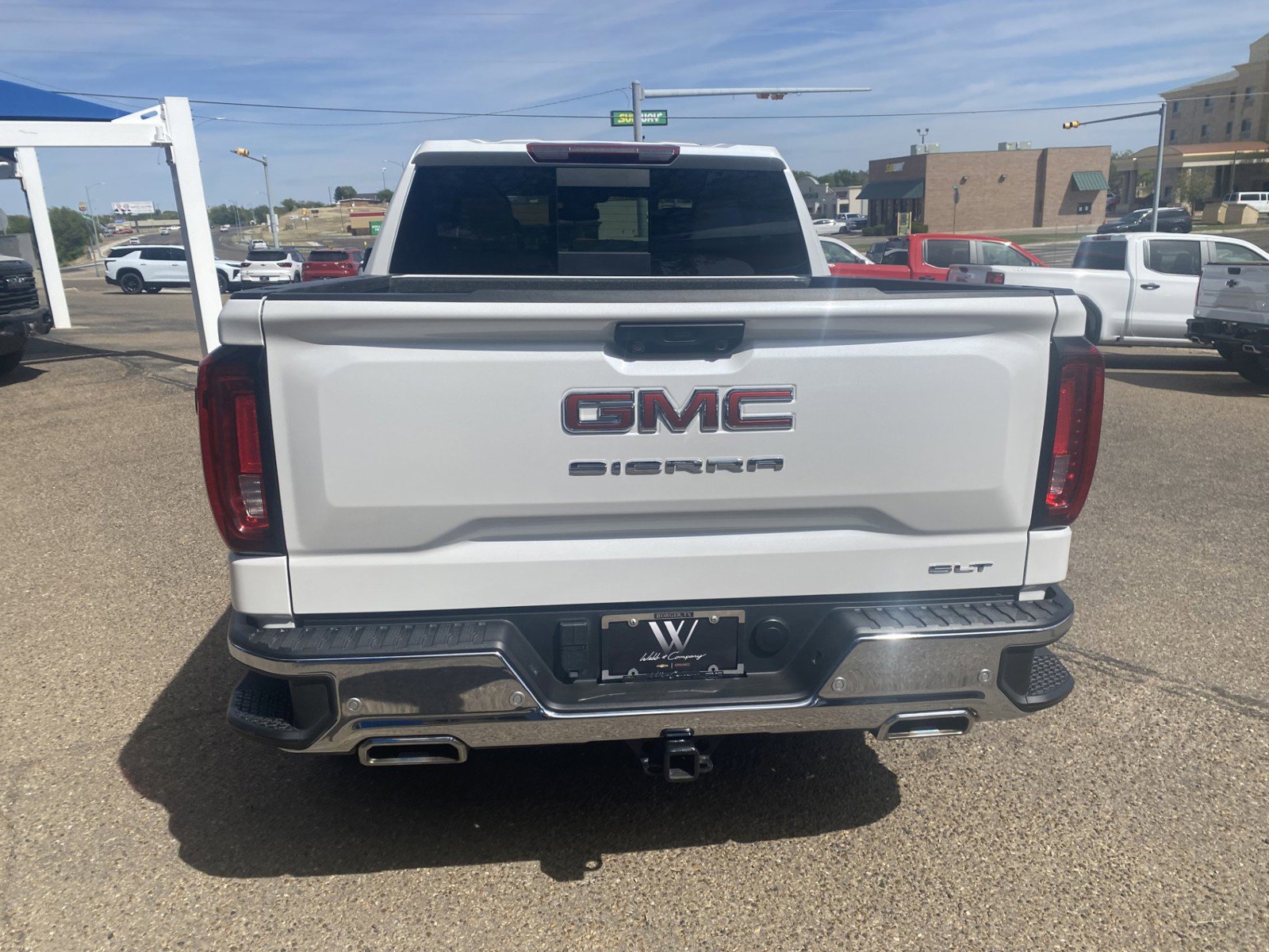 Used 2023 GMC Sierra 1500 SLT AWD/4WD image 15
