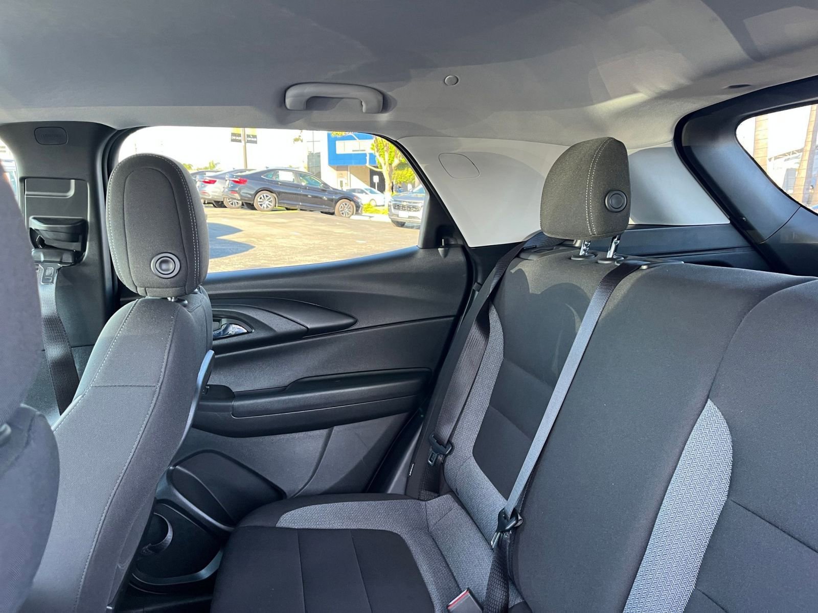 Used 2025 Chevrolet TrailBlazer LT image 40