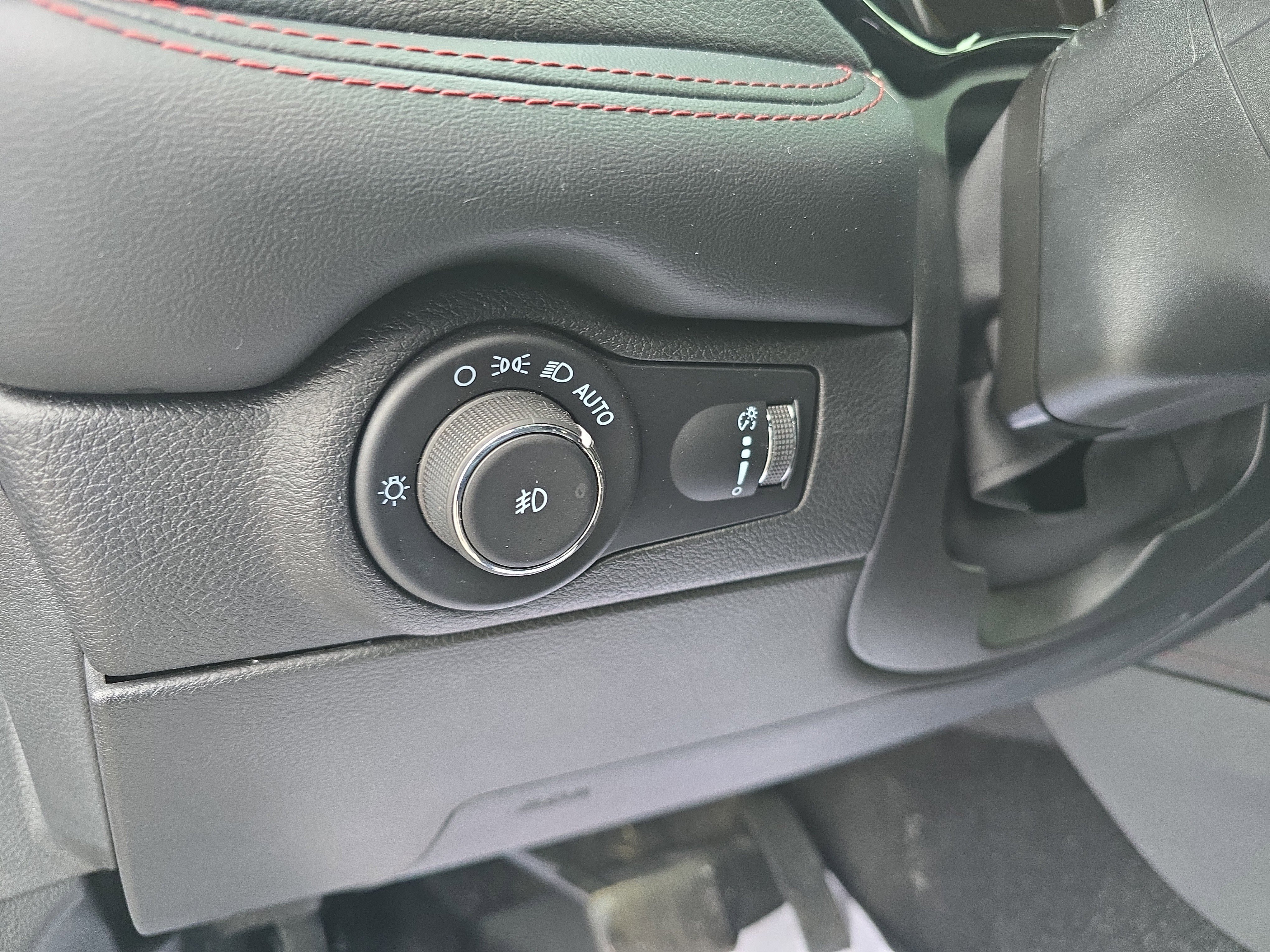 Used 2021 Dodge Durango R/T w/ Blacktop Package image 20